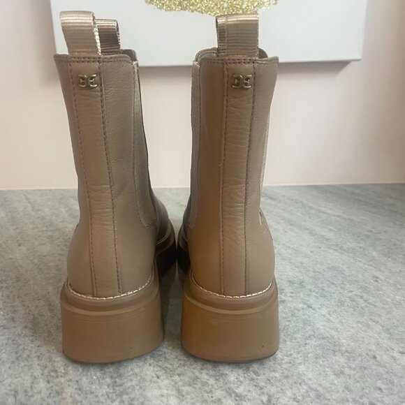 Sam Edelman Cedarwood Tan Kolton Leather Platform Chelsea Boot - Picture 3 of 4